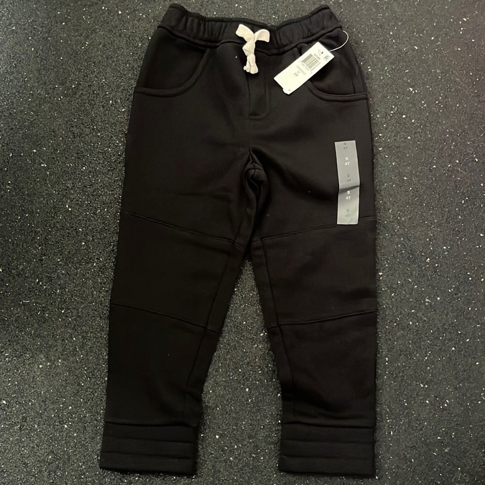 BNWT Epic Threads Size S Boys Joggers